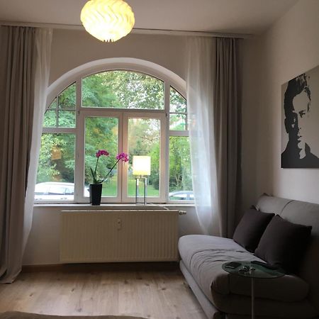 Gemuetliche Ferienwohnung Im Erdgeschoss- Jenaer Strasse Érfurt Exterior foto